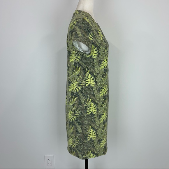 NoBo green leaf print t-shirt dress - Picture 3 of 6